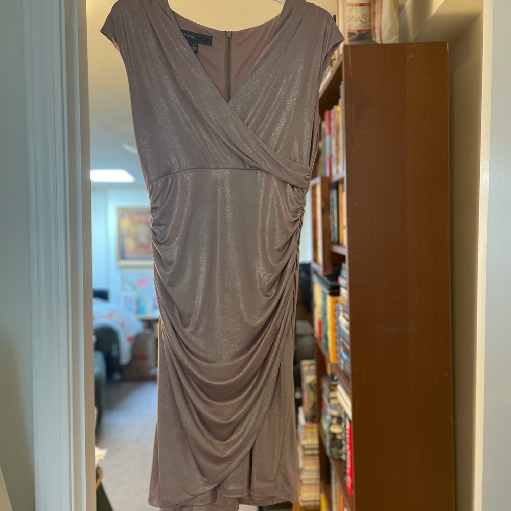 Donna Ricco New York, Champagne cocktail dress, size 6